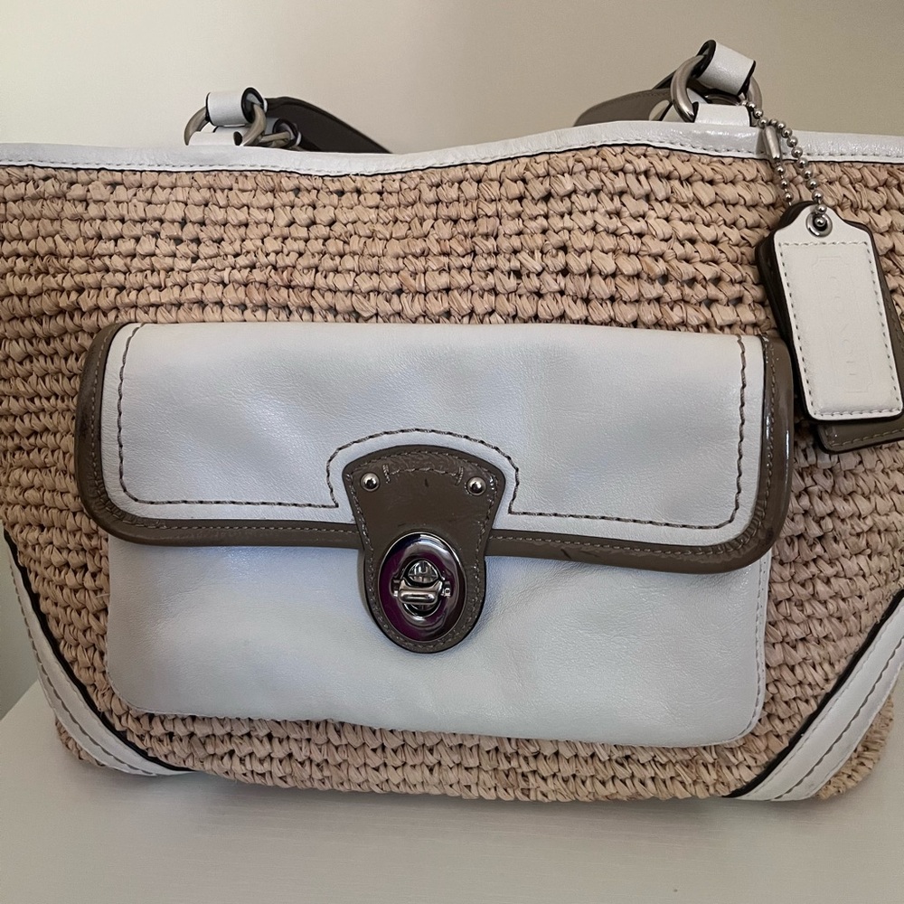 Coach Women’s Vintage Legacy Straw Tote in Natural with White Leather Trim - Picture 3 of 12